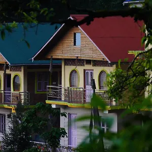  Resort Hillwood & Nepal