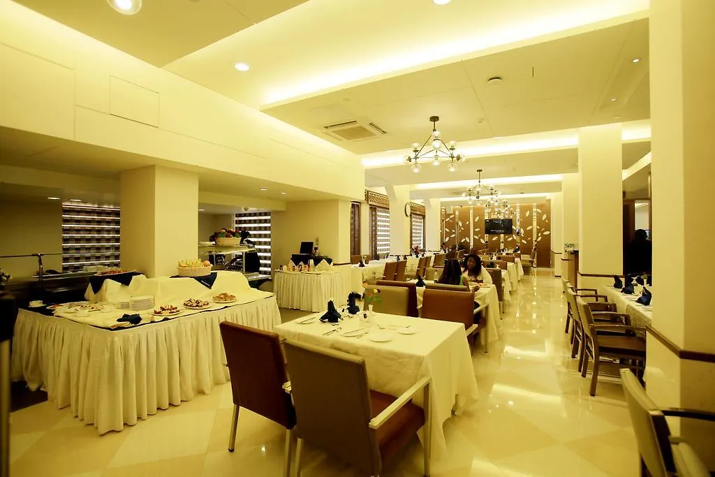 Hotel Africana Kampala